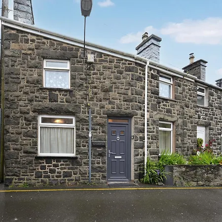 Llys Dedwydd Villa Dolgellau Exterior photo